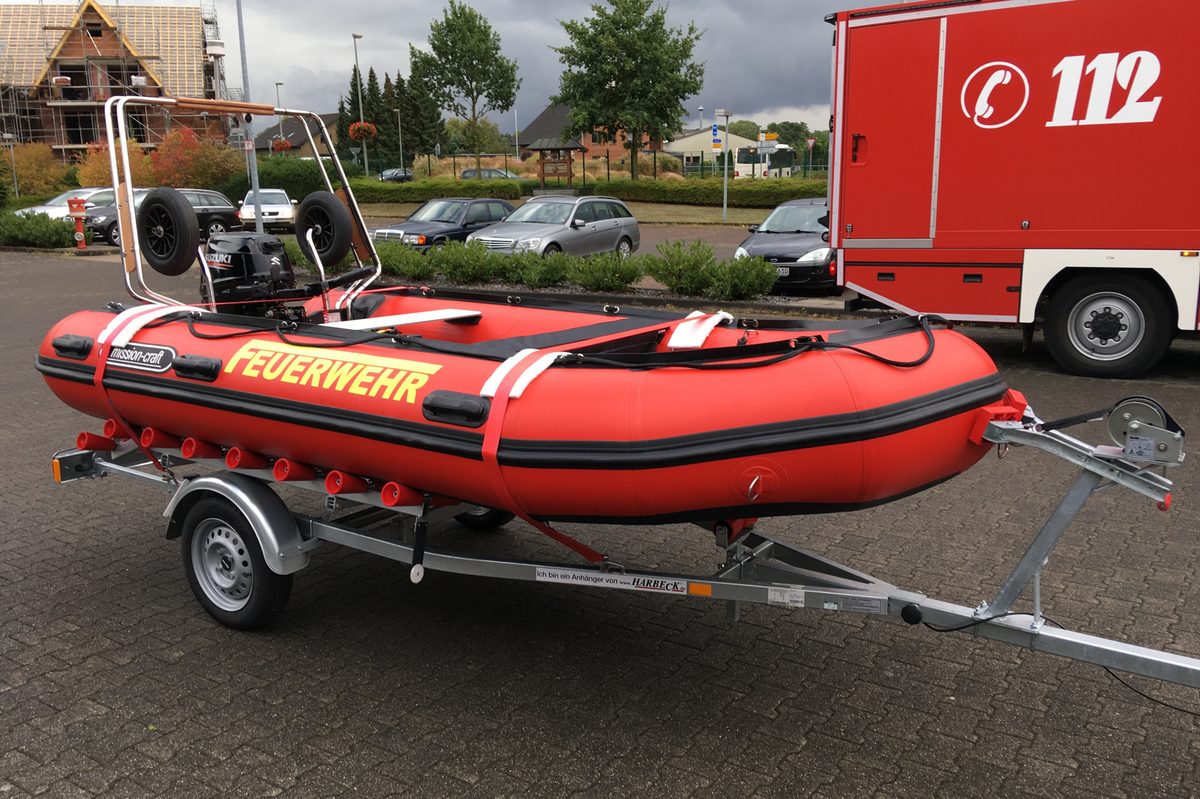 Anhänger Boot